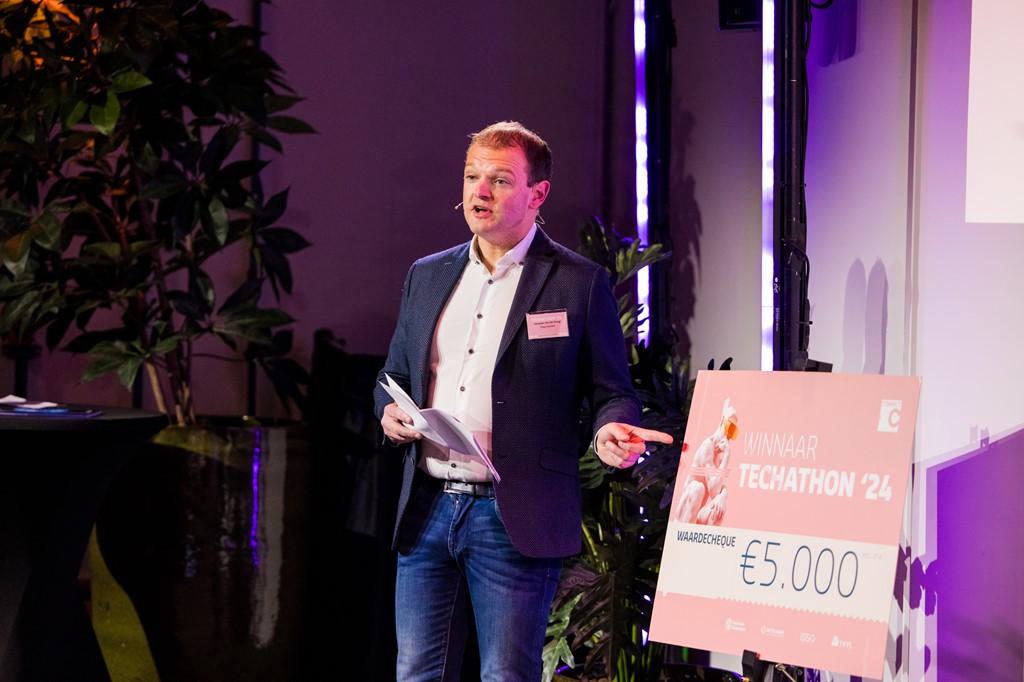 241107-Techathon2024-Event-WebRes-286